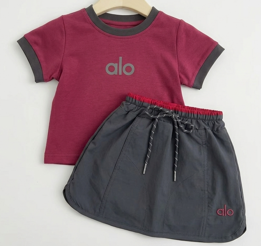 Alondra Maroon set