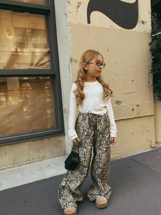 Cool girl leopard pants