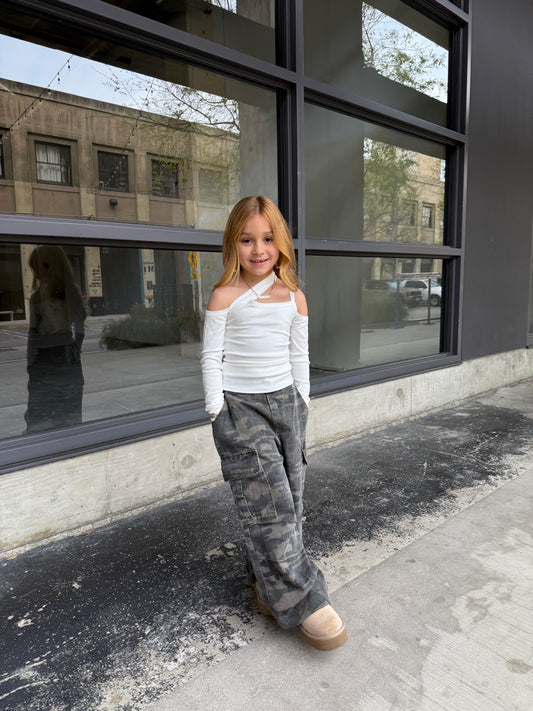 Carly camo cargos